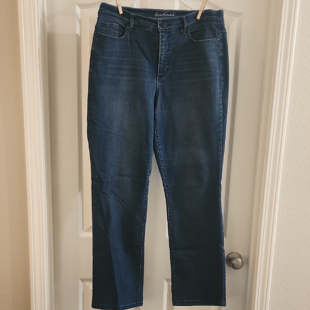 Gloria Vanderbilt Slimming Effect Jordyn Curvy Barely Boot, Size 14 Jean